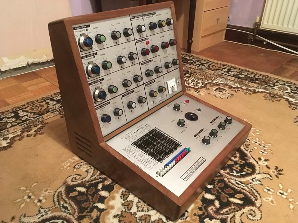 5277645 Acquisto Synthesizers Vintage